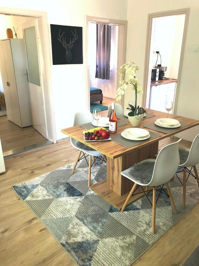 Belvarosi Lux Apartman Vásárosnamény Extérieur photo
